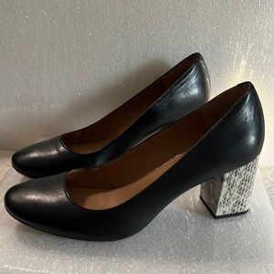 Calvin Klein size 8 black pump with 3” snakeskin heel
